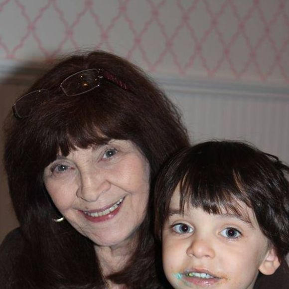 Meet your Posher, Maria - Picture 1 of 1